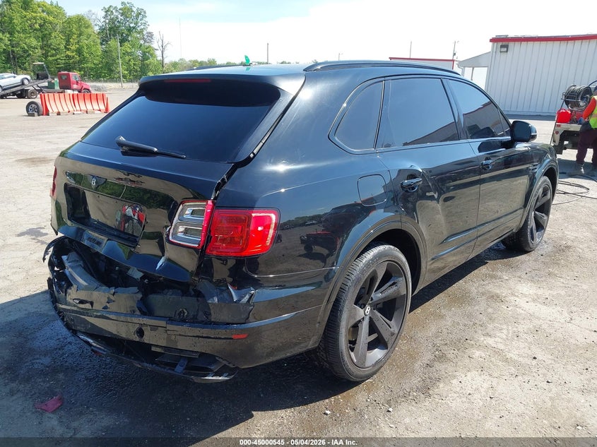 2017 Bentley Bentayga VIN SJAAC2ZV8HC014584 IAAI salvage auction — REAR END, Salvage Title, sold $10,100 on 2026-07-22 (photo 4)