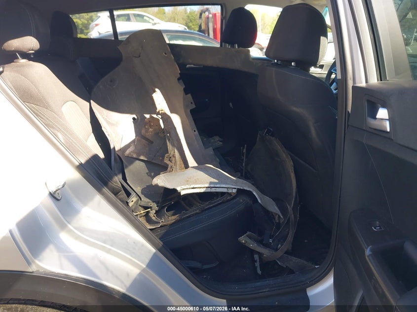 2022 Kia Sportage VIN KNDPMCAC5N7993314 IAAI salvage auction — RIGHT FRONT, Mv-907A (New York), sold $25 on 2026-07-21 (photo 8)