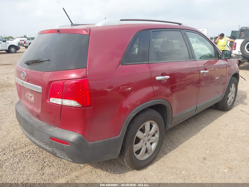 2013 Kia Sorento VIN 5XYKT4A23DG372326 IAAI salvage auction — FRONT END, Salvage (Texas), sold $100 on 2026-07-15 (photo 4)