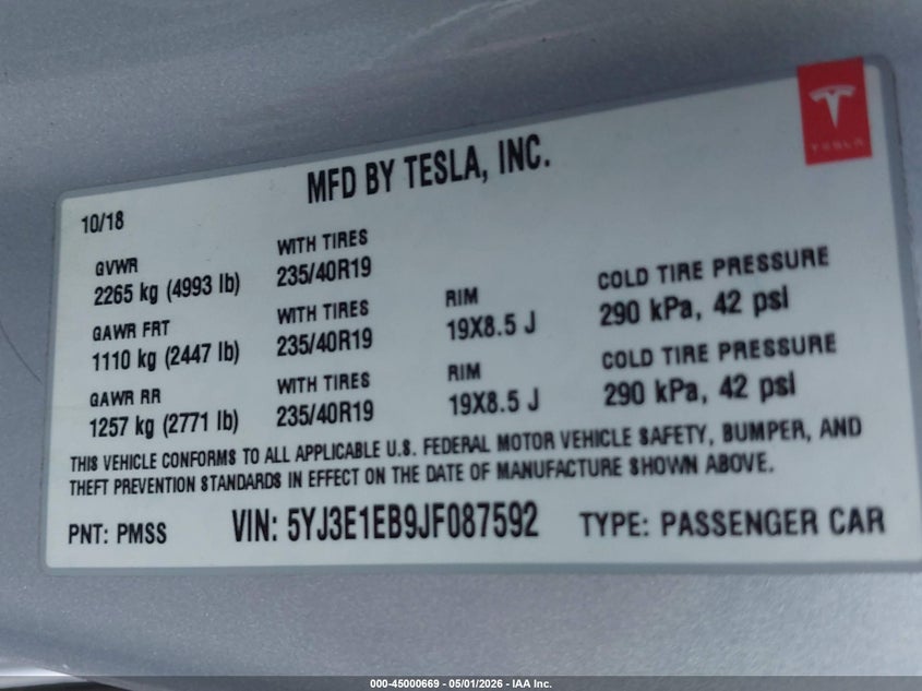 2018 Tesla Model 3 VIN 5YJ3E1EB9JF087592 IAAI salvage auction — RIGHT FRONT, Wait Title, sold $7,200 on 2026-07-08 (photo 9)