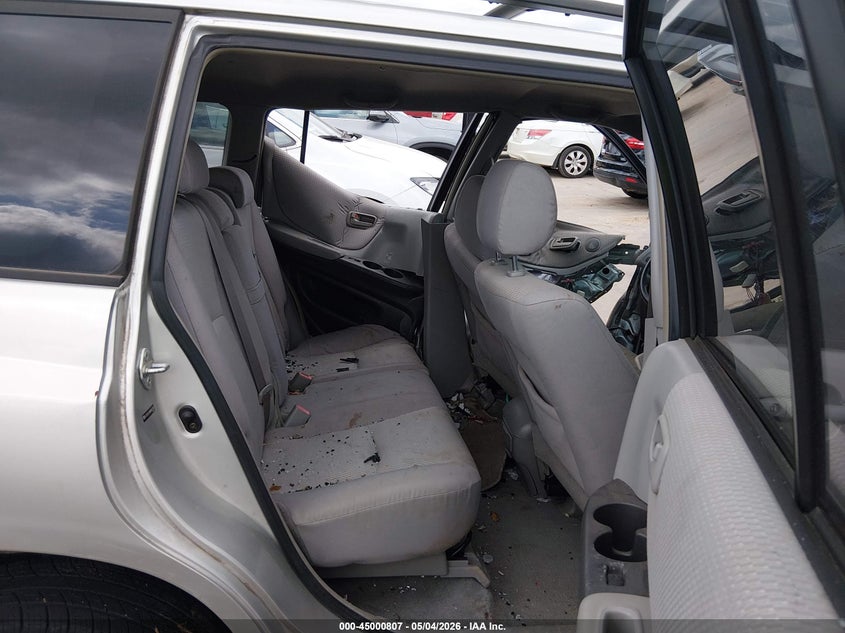 2004 Toyota Highlander VIN JTEGD21AX40087882 IAAI salvage auction — LEFT SIDE, Salvage (Texas), sold $275 on 2026-07-14 (photo 8)