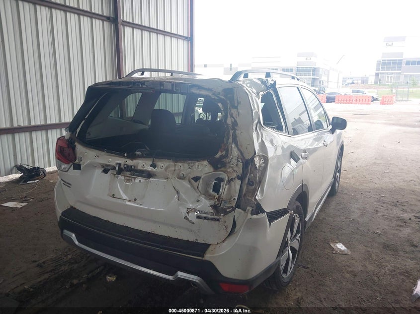 2021 Subaru Forester VIN JF2SKAXC8MH462940 IAAI salvage auction — REAR END, Original (Texas), sold $2,750 on 2026-07-28 (photo 4)
