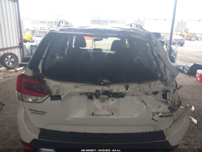 2021 Subaru Forester VIN JF2SKAXC8MH462940 IAAI salvage auction — REAR END, Original (Texas), sold $2,750 on 2026-07-28 (photo 6)