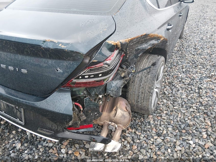 2022 Genesis G70 VIN KMTG34TA7NU102723 IAAI salvage auction — RIGHT REAR, Wait Title, sold $7,050 on 2026-07-24 (photo 6)