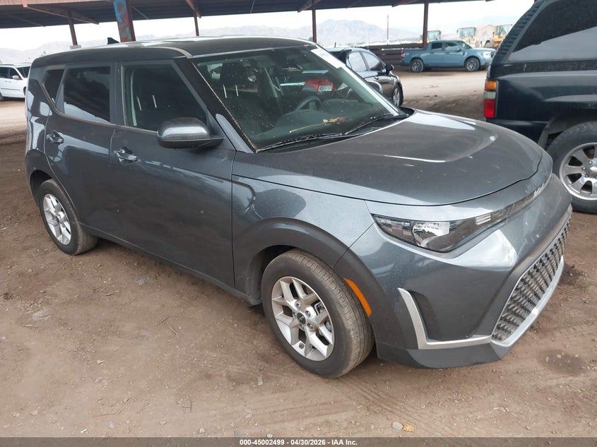2025 Kia Soul VIN KNDJ23AU3S7957802 IAAI salvage auction — SIDE, Salvage (Arizona), sold $6,200 on 2026-07-18 (photo 1)
