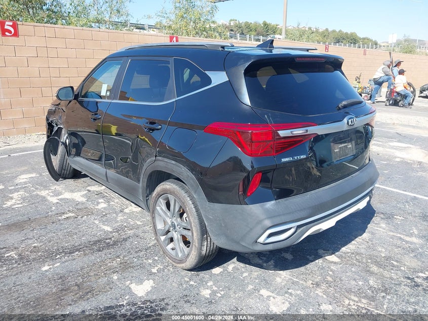 2021 Kia Seltos VIN KNDEU2AAXM7204170 IAAI salvage auction — LEFT FRONT, Salvage (California), sold $4,200 on 2026-07-16 (photo 3)