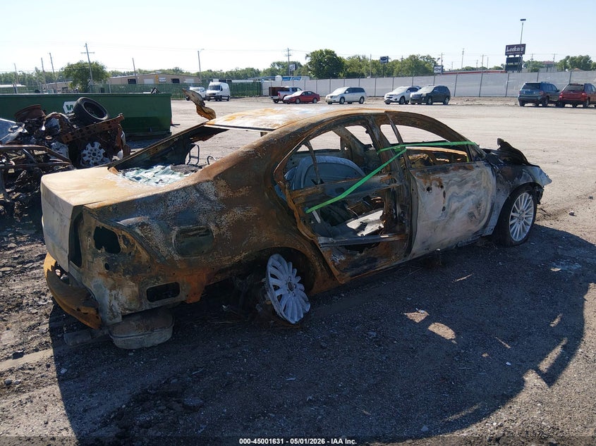 2013 Volvo S80 VIN YV1952AS0D1167926 IAAI salvage auction — TOTAL BURN, Salvage (Kansas), sold $100 on 2026-07-24 (photo 4)