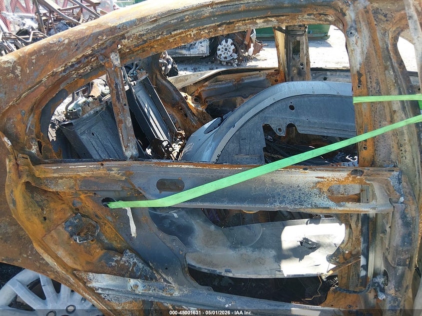 2013 Volvo S80 VIN YV1952AS0D1167926 IAAI salvage auction — TOTAL BURN, Salvage (Kansas), sold $100 on 2026-07-24 (photo 8)