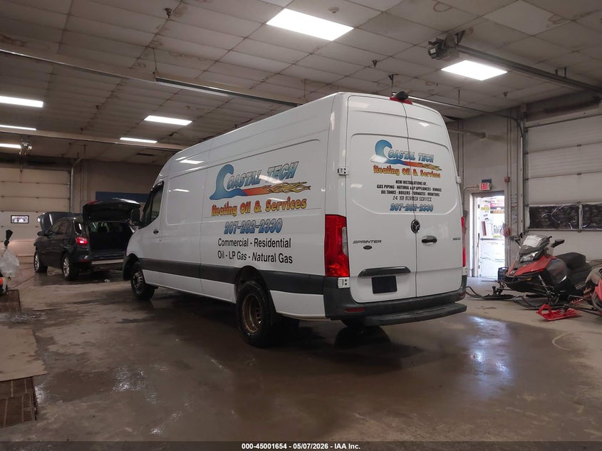 2019 Mercedes-benz Sprinter VIN WD4PF1CDXKP108286 IAAI salvage auction — FRONT END, Salvage (Maine), sold $6,000 on 2026-07-15 (photo 3)