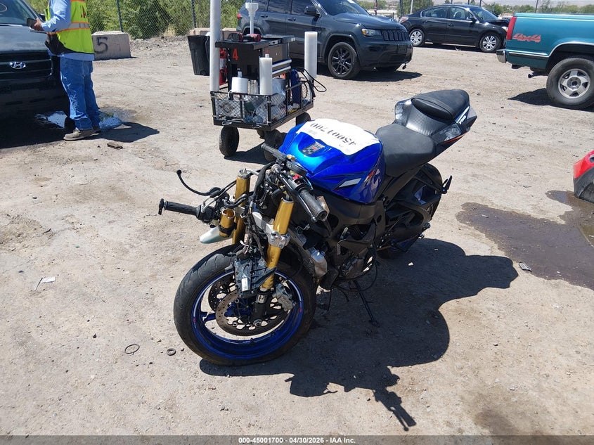 2026 Suzuki Gsx VIN JS1GR7MA9T7100930 IAAI salvage auction — FRONT END, Salvage (New Mexico), sold $2,400 on 2026-07-07 (photo 2)