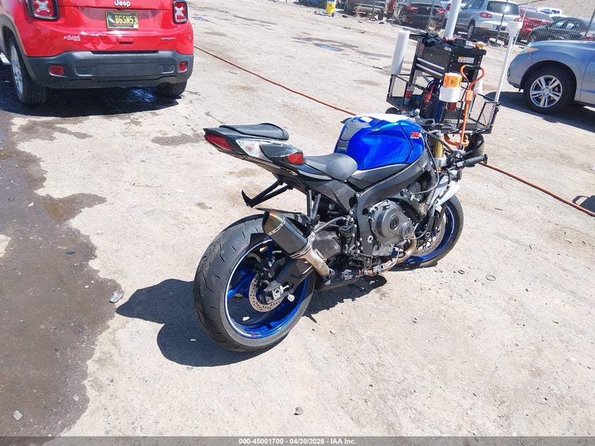 2026 Suzuki Gsx VIN JS1GR7MA9T7100930 IAAI salvage auction — FRONT END, Salvage (New Mexico), sold $2,400 on 2026-07-07 (photo 4)