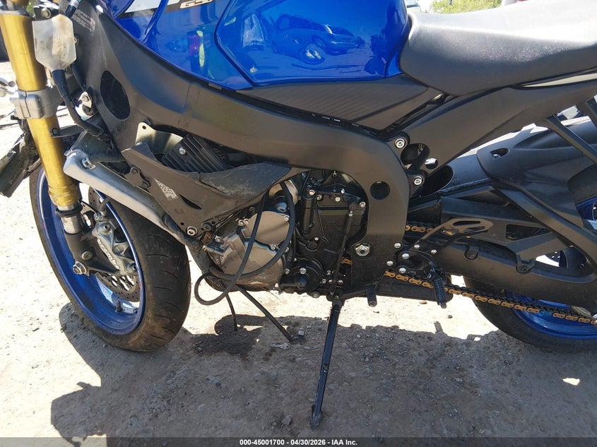 2026 Suzuki Gsx VIN JS1GR7MA9T7100930 IAAI salvage auction — FRONT END, Salvage (New Mexico), sold $2,400 on 2026-07-07 (photo 9)