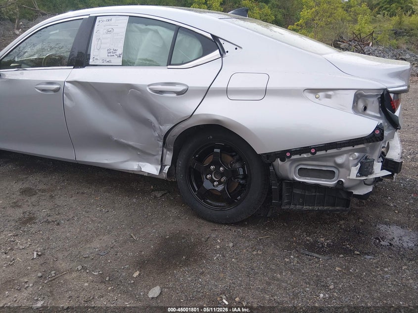 2019 Lexus ES VIN JTHBZ1B19K2005309 IAAI salvage auction — LEFT REAR, Salvage (Rhode Island), sold $15,200 on 2026-07-07 (photo 6)