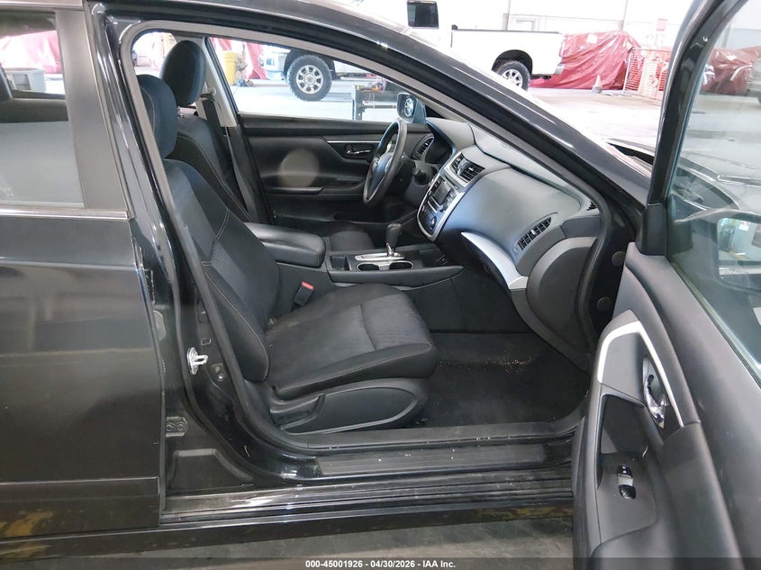 2016 Nissan Altima VIN 1N4AL3AP8GN356160 IAAI salvage auction — LEFT SIDE, Salvage (Oregon), sold $1,050 on 2026-07-09 (photo 5)