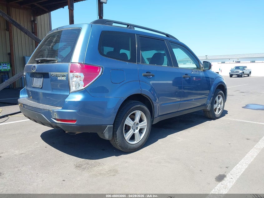 2010 Subaru Forester VIN JF2SH6BCXAH907905 IAAI salvage auction — REAR END, Clear (Oregon), sold $675 on 2026-07-14 (photo 4)