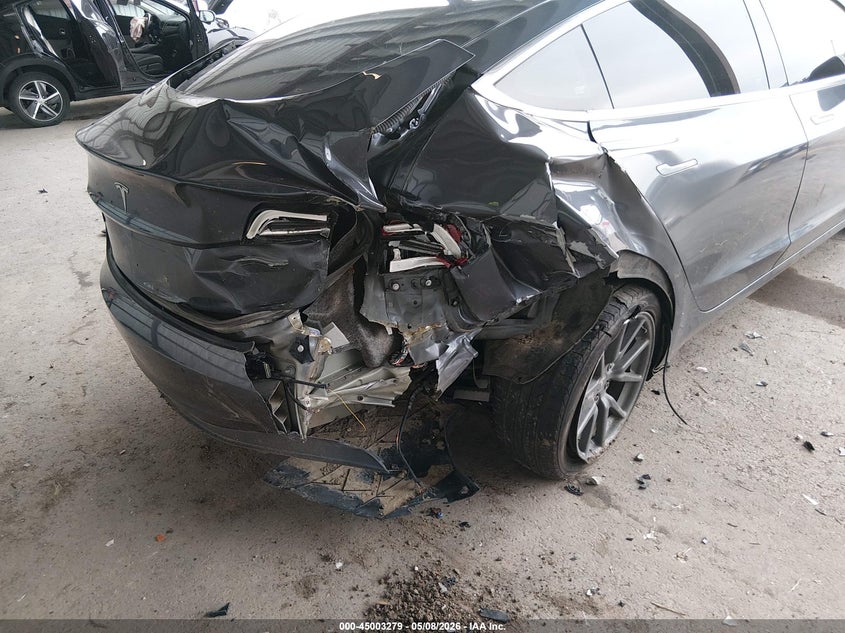 2018 Tesla Model 3 VIN 5YJ3E1EA1JF032786 IAAI salvage auction — RIGHT REAR, Salvage (Missouri), sold $2,525 on 2026-07-30 (photo 6)