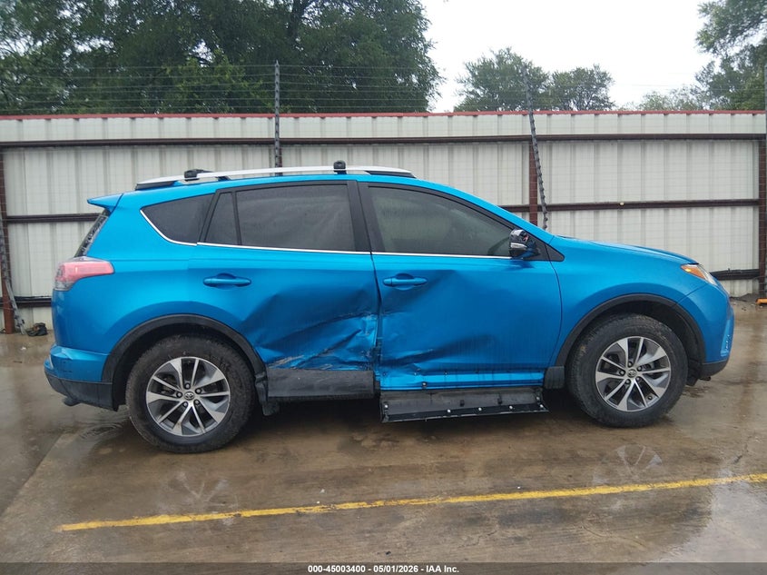 2018 Toyota Rav 4 VIN JTMRJREV4JD188643 IAAI salvage auction — RIGHT SIDE, Original (Texas), sold $8,000 on 2026-07-07 (photo 6)