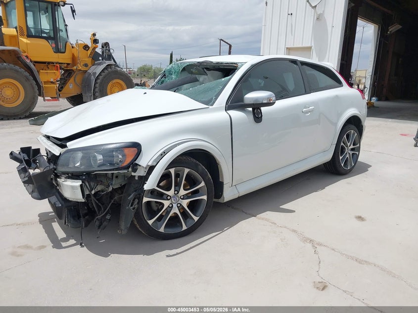 2009 Volvo C30 VIN YV1MK672592147108 IAAI salvage auction — LEFT & RIGHT, Non-Repairable (California), sold $100 on 2026-07-09 (photo 2)