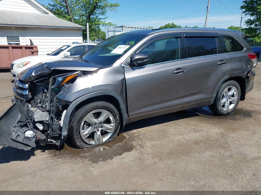2018 Toyota Highlander VIN 5TDDZRFH1JS877040 IAAI salvage auction — FRONT END, Salvage - Greater Than 75% (Maryland), sold $25 on 2026-07-29 (photo 2)
