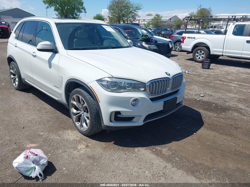 2015 BMW X5 VIN 5UXKR6C5XF0J78255 IAAI salvage auction — FRONT END, Salvage (Iowa), sold $4,675 on 2026-07-29 (photo 1)