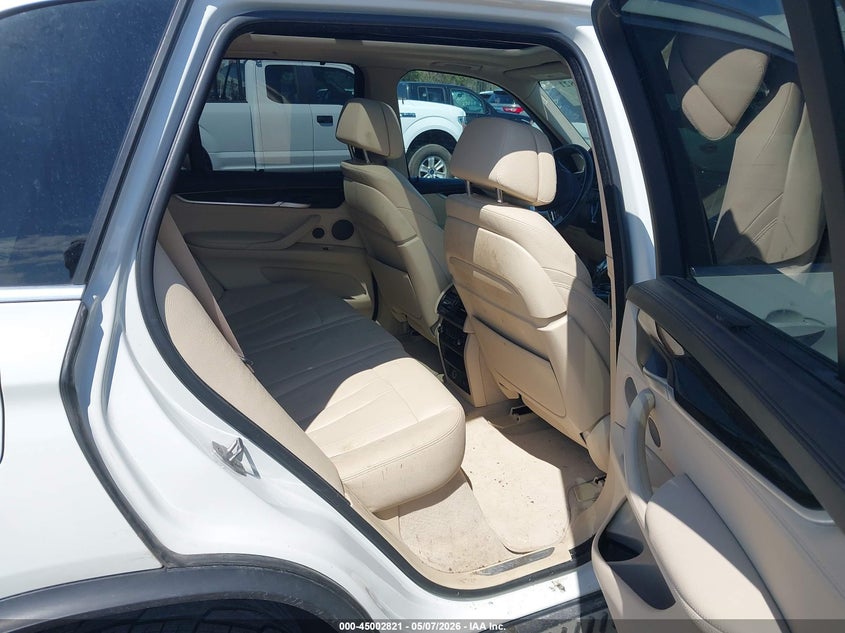 2015 BMW X5 VIN 5UXKR6C5XF0J78255 IAAI salvage auction — FRONT END, Salvage (Iowa), sold $4,675 on 2026-07-29 (photo 8)
