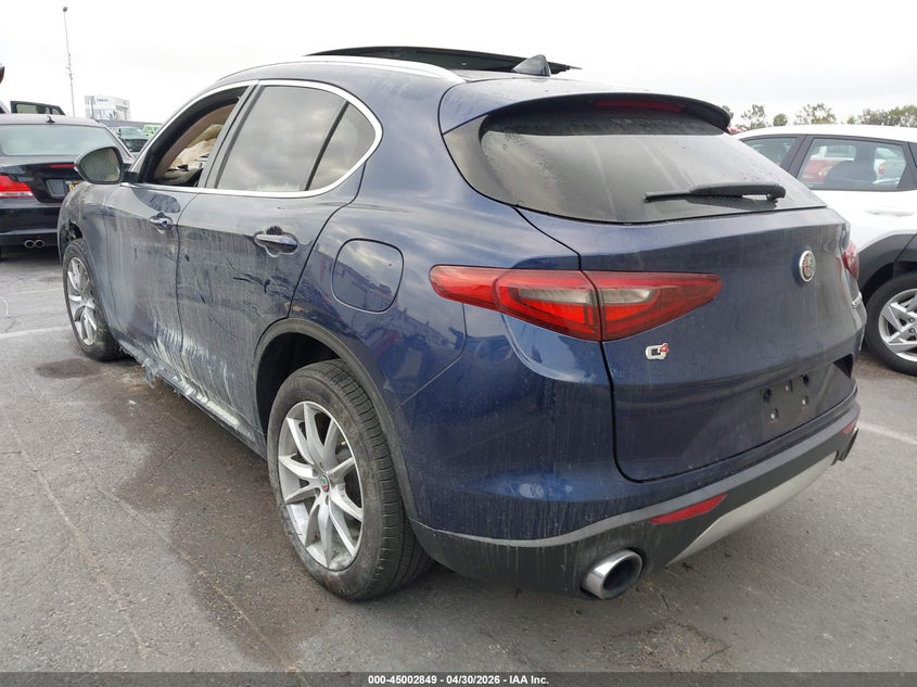 2019 Alfa romeo Stelvio VIN ZASPAKBN5K7C38105 IAAI salvage auction — Burn Engine, Salvage (California), sold $1,100 on 2026-07-16 (photo 3)