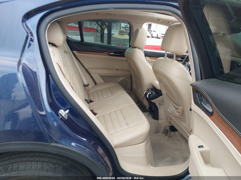 2019 Alfa romeo Stelvio VIN ZASPAKBN5K7C38105 IAAI salvage auction — Burn Engine, Salvage (California), sold $1,100 on 2026-07-16 (photo 8)