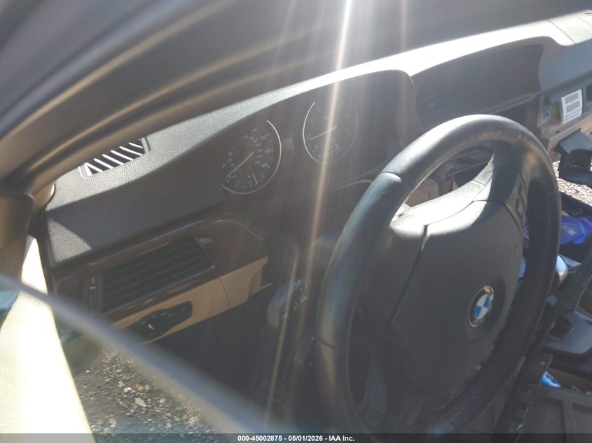 2009 BMW 3er VIN WBAPK73539A452439 IAAI salvage auction — FRONT & REAR, Mv-907A (New York), sold $450 on 2026-07-07 (photo 7)
