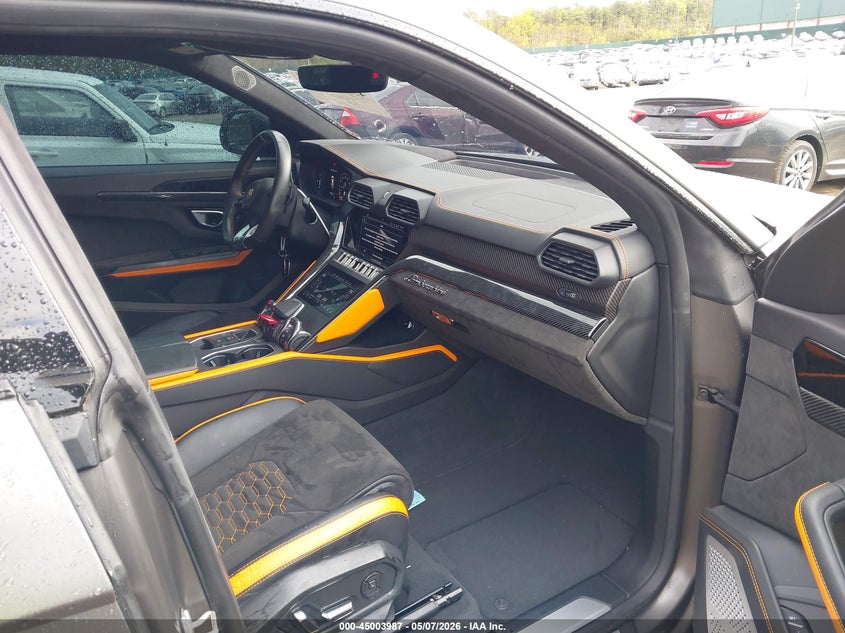 2022 Lamborghini Urus VIN ZPBUA1ZLXNLA19302 IAAI salvage auction — FRONT END, Salvage (Florida), sold $79,500 on 2026-07-30 (photo 5)