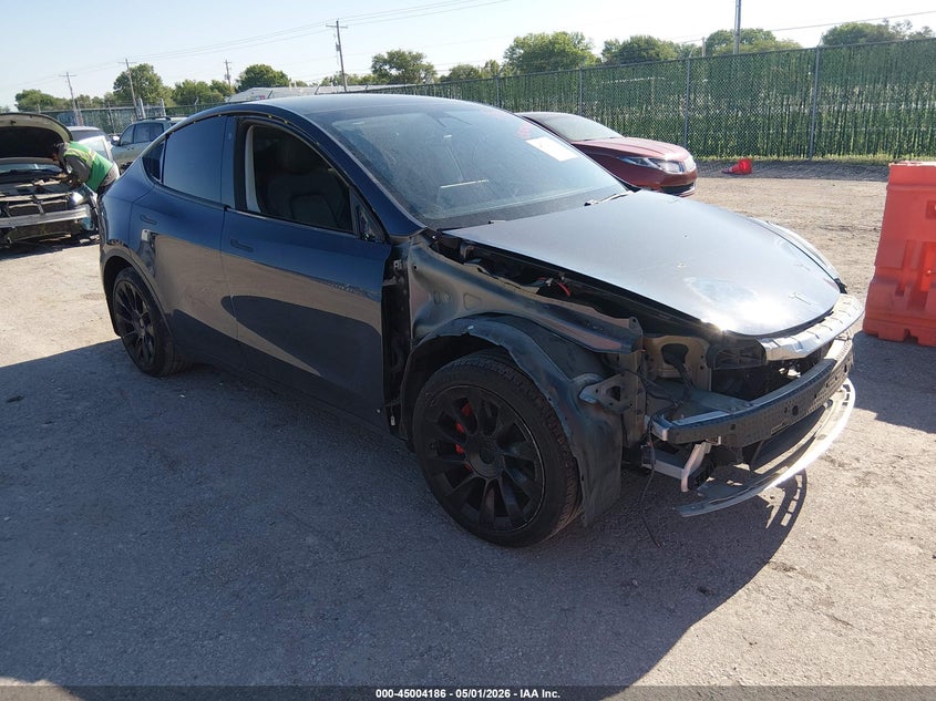 2021 Tesla Model y VIN 5YJYGDEE6MF080647 IAAI salvage auction — RIGHT FRONT, Wait Title, sold $3,050 on 2026-07-24 (photo 1)