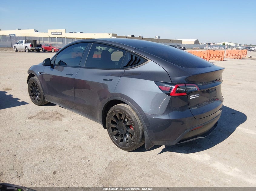 2021 Tesla Model y VIN 5YJYGDEE6MF080647 IAAI salvage auction — RIGHT FRONT, Wait Title, sold $3,050 on 2026-07-24 (photo 3)