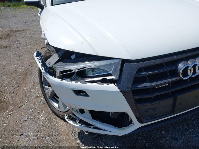 2020 Audi Q5 VIN WA1ANAFYXL2093105 IAAI salvage auction — RIGHT FRONT, Clear (Michigan), sold $8,100 on 2026-07-09 (photo 6)