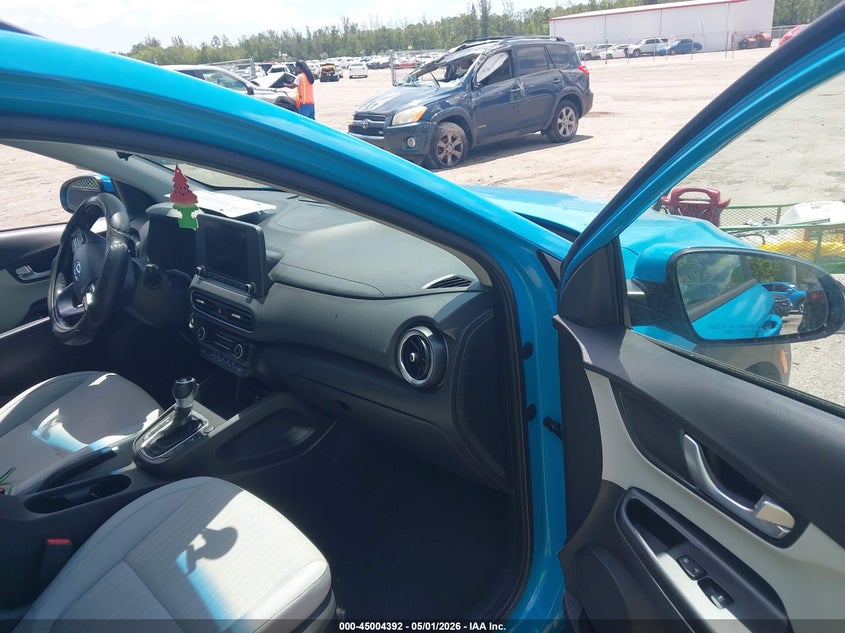 2022 Hyundai Kona VIN KM8K32AB3NU871174 IAAI salvage auction — REAR END, Wait Title, sold $3,625 on 2026-07-06 (photo 5)