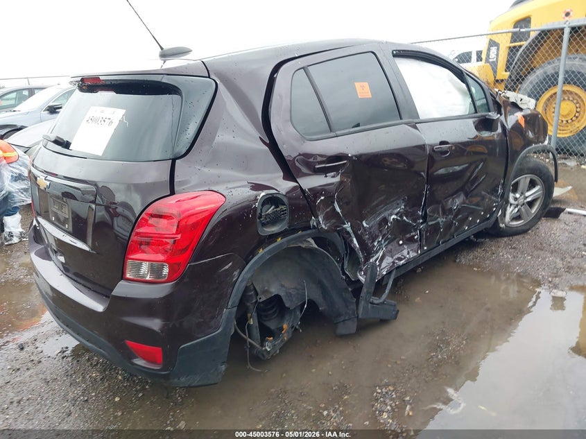 2021 Chevrolet Trax VIN KL7CJKSB1MB313800 IAAI salvage auction — ROLLOVER, Salvage (Texas), sold $25 on 2026-07-28 (photo 4)