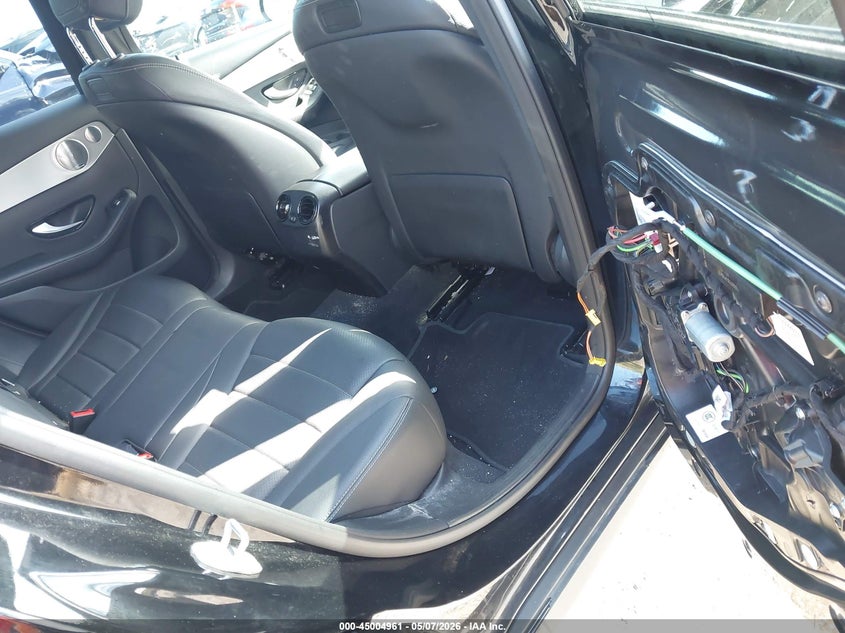 2019 Mercedes-benz Glc VIN WDC0G4KB1KV130676 IAAI salvage auction — RIGHT SIDE, Salvage (Massachusetts), sold $8,800 on 2026-07-28 (photo 8)