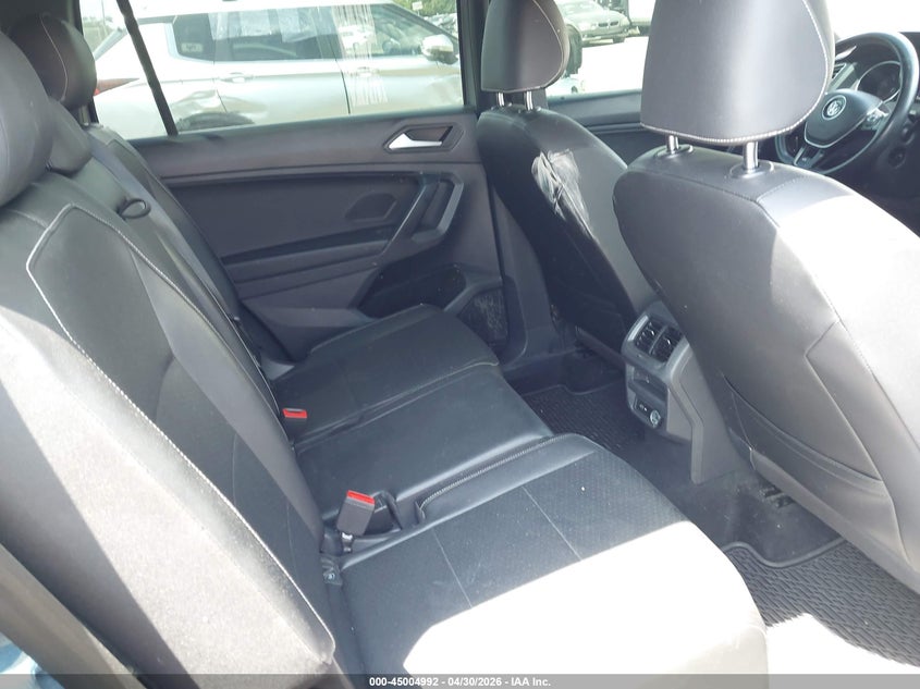 2021 Volkswagen Tiguan VIN 3VV3B7AXXMM047035 IAAI salvage auction — FRONT END, Certificate Of Destruction (Florida), sold $5,800 on 2026-08-01 (photo 8)