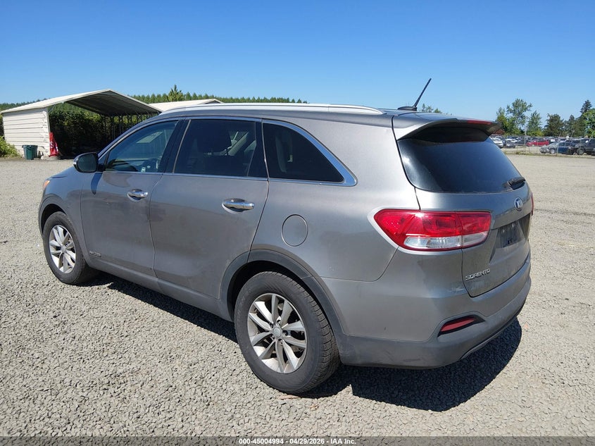 2017 Kia Sorento VIN 5XYPGDA59HG312710 IAAI salvage auction — NORMAL WEAR, Peddle Clear Public-Restricted (Oregon), sold $700 on 2026-07-13 (photo 3)