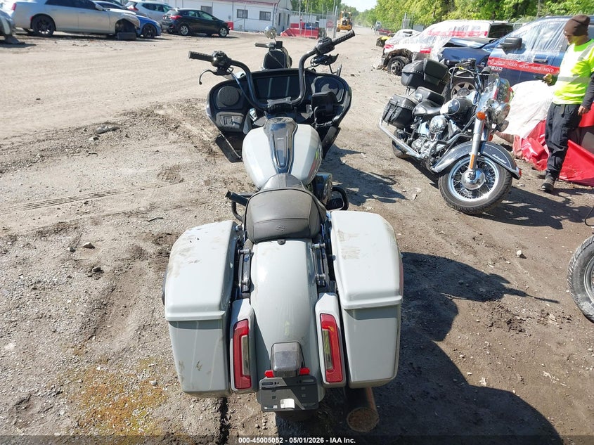 2024 Harley-davidson Road glide VIN 1HD1KH711RB657918 IAAI salvage auction — FRONT END, Salvage - Greater Than 75% (Maryland), sold $7,200 on 2026-07-15 (photo 6)