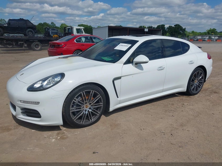 2015 Porsche Panamera VIN WP0AA2A71FL001884 IAAI salvage auction — ENGINE BURN, Non-Repairable (Tennessee), sold $3,700 on 2026-07-29 (photo 2)