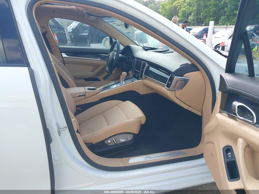 2015 Porsche Panamera VIN WP0AA2A71FL001884 IAAI salvage auction — ENGINE BURN, Non-Repairable (Tennessee), sold $3,700 on 2026-07-29 (photo 5)