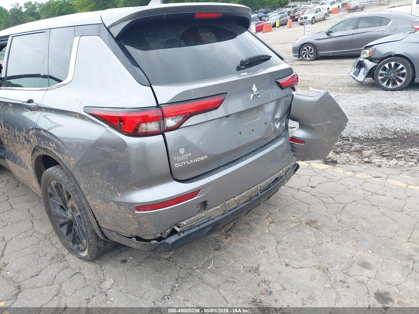 2022 Mitsubishi Outlander VIN JA4J3UA8XNZ077348 IAAI salvage auction — REAR END, Wait Title, sold $5,300 on 2026-07-10 (photo 6)