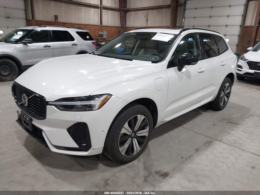 2024 Volvo Xc60 VIN YV4H60DL0R1842282 IAAI salvage auction — FRONT END, Salvage (Idaho), sold $25,050 on 2026-07-08 (photo 2)