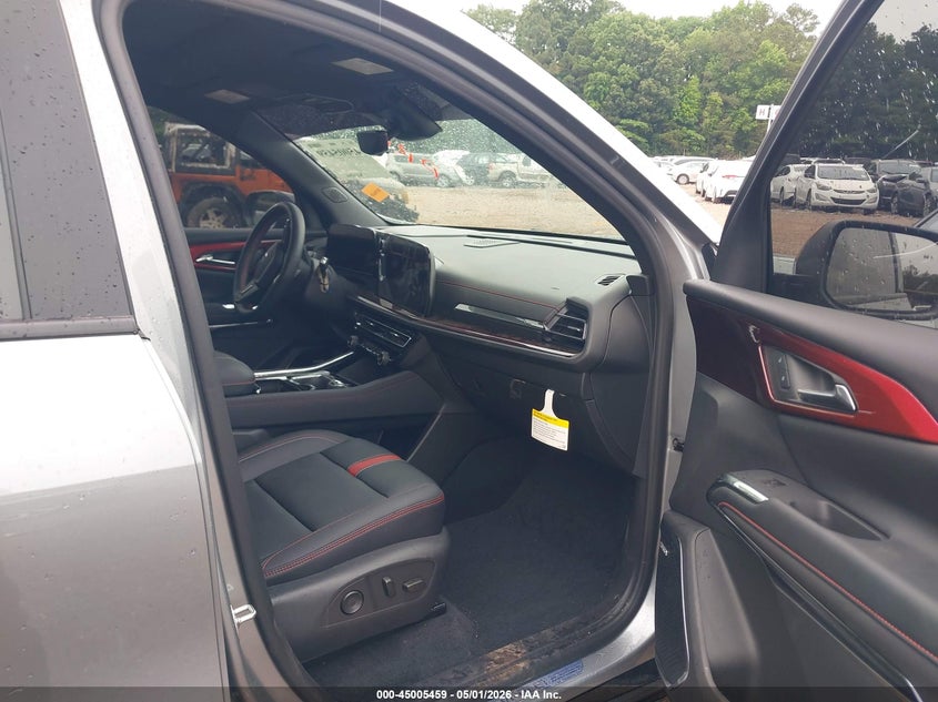 2026 Chevrolet Traverse VIN 1GNERLKS3TJ111286 IAAI salvage auction — LEFT SIDE, Salvage (Alabama), sold $17,250 on 2026-07-29 (photo 5)