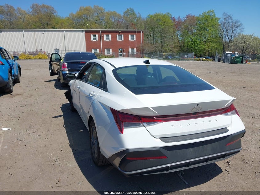 2024 Hyundai Elantra VIN KMHLM4DG5RU698753 IAAI salvage auction — FRONT END, Salvage (Massachusetts), sold $3,000 on 2026-07-11 (photo 3)