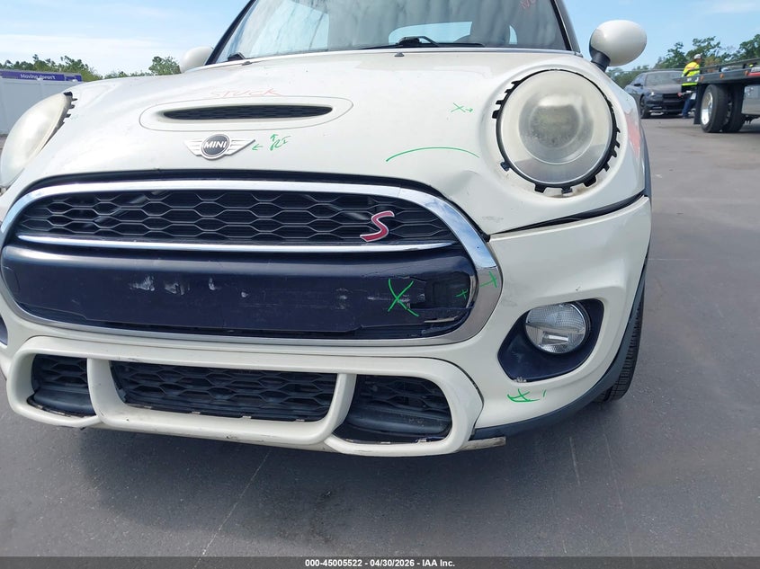 2016 Mini Convertible VIN WMWWG9C51G3A92228 IAAI salvage auction — FRONT & REAR, Rebuildable (Florida), sold $2,800 on 2026-07-10 (photo 6)