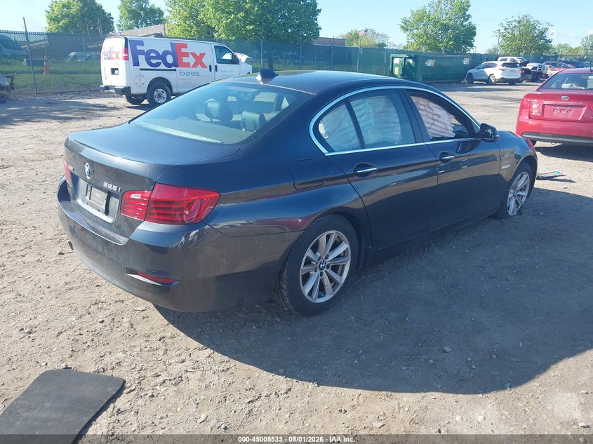2015 BMW 5er VIN WBA5A7C53FG143721 IAAI salvage auction — RIGHT FRONT, Salvage (Pennsylvania), sold $1,325 on 2026-07-31 (photo 4)
