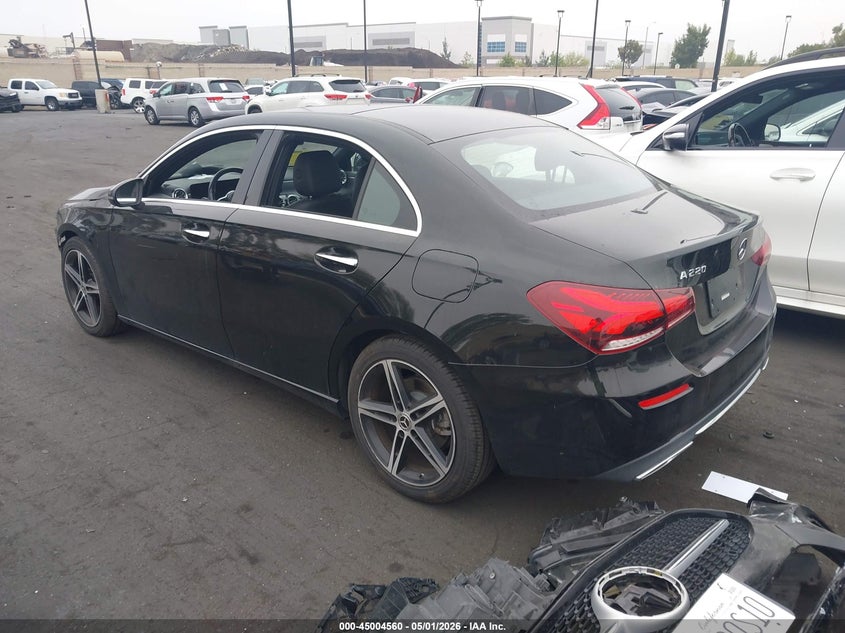 2022 Mercedes-benz A-klasse VIN W1K3G4EB0NJ356286 IAAI salvage auction — FRONT END, Salvage Certificate (California), sold $9,000 on 2026-08-23 (photo 3)