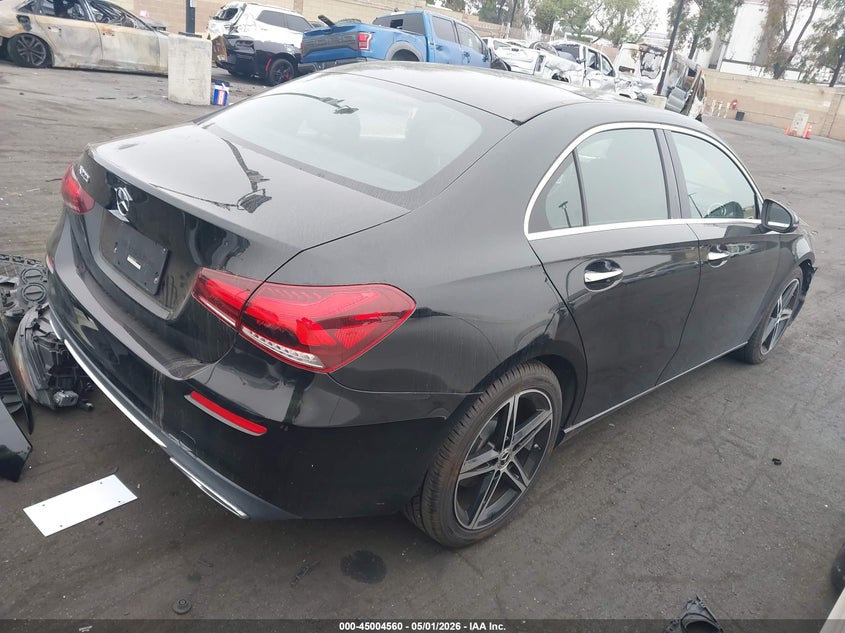 2022 Mercedes-benz A-klasse VIN W1K3G4EB0NJ356286 IAAI salvage auction — FRONT END, Salvage Certificate (California), sold $9,000 on 2026-08-23 (photo 4)
