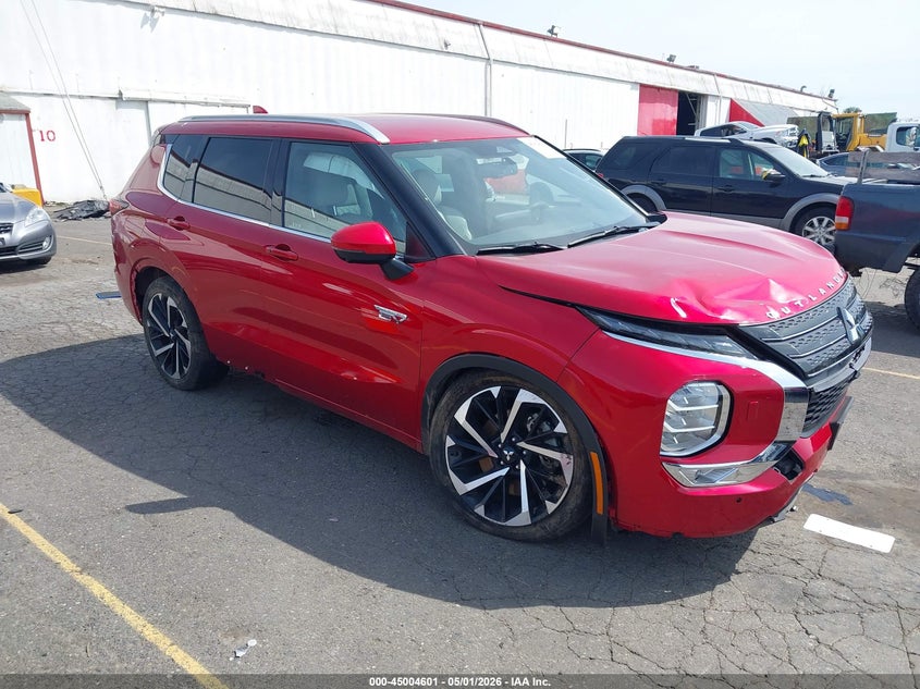 2023 Mitsubishi Outlander VIN JA4T5VA98PZ030257 IAAI salvage auction — LEFT FRONT, Salvage (Oregon), sold $2,100 on 2026-07-30 (photo 1)