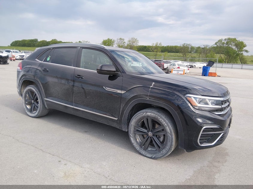 2021 Volkswagen Atlas cross sport VIN 1V2RE2CA2MC236094 — IAAI salvage auction photo